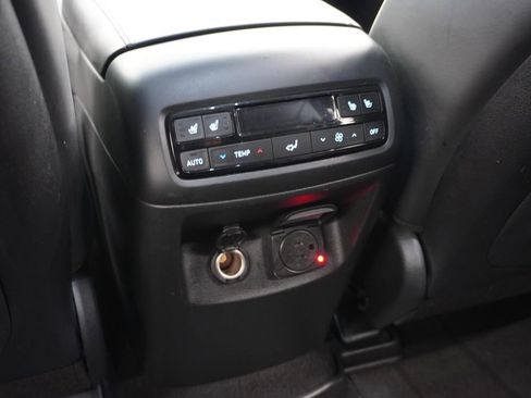 Used 2024 Hyundai Palisade SEL FWD image 12
