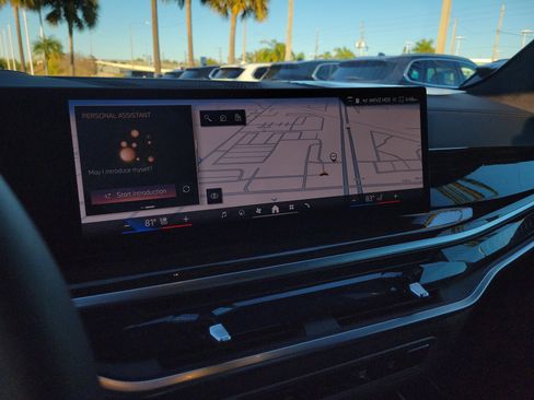 Used 2026 BMW X7 xDrive40i image 35