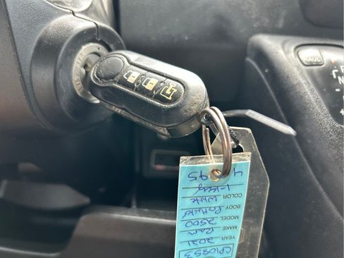Used 2021 RAM ProMaster 2500 FWD image 31