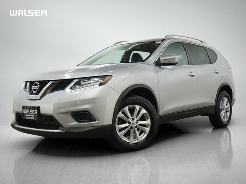 Used 2015 Nissan Rogue SV w/ SV Premium Package AWD/4WD image 1