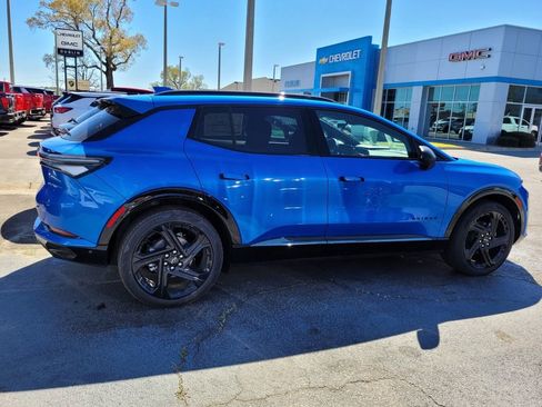 New 2025 Chevrolet Equinox EV RS w/ Active Safety Package 3 AWD/4WD image 11