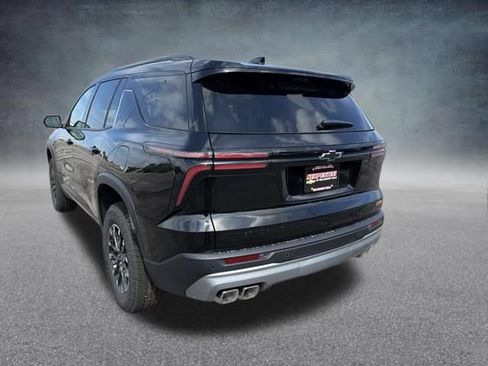 New 2026 Chevrolet Traverse Z71 w/ Enhanced Driving Package AWD/4WD image 9