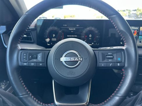 Used 2025 Nissan Kicks SR w/ SR Premium Package image 22