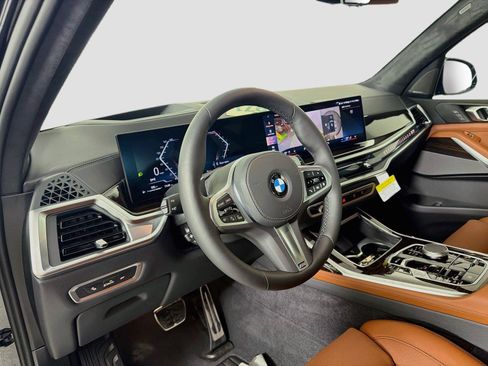 New 2027 BMW X7 xDrive40i AWD/4WD image 9