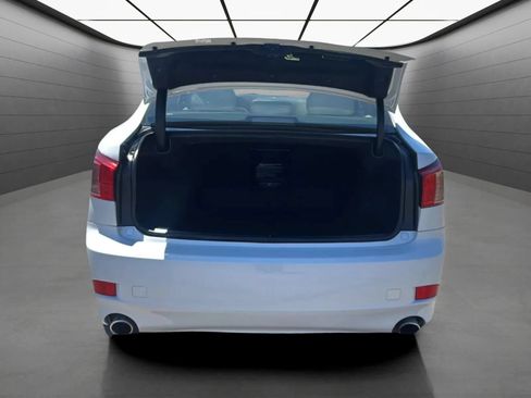 Used 2011 Lexus IS 250 w/ Premium Pkg Value Edition RWD image 35