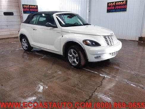 Used 2005 Chrysler PT Cruiser Convertible image 1
