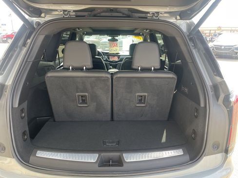 Used 2024 Cadillac XT6 Sport image 15