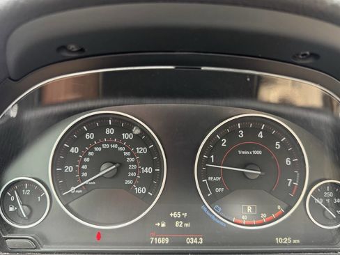 Used 2017 BMW 330i Sedan w/ Premium Package RWD image 13