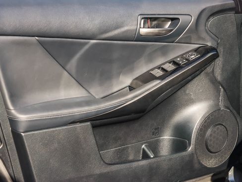 Certified 2021 Lexus IS 300 w/ Comfort Package image 20