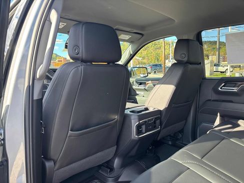 Used 2025 GMC Sierra 1500 Denali image 38