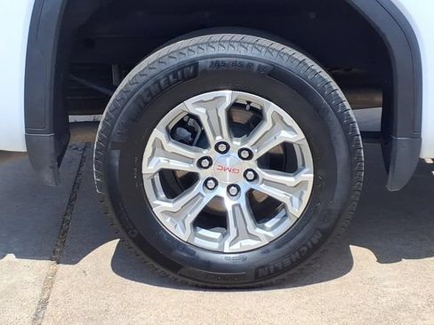 Used 2024 GMC Sierra 1500 SLT AWD/4WD image 20