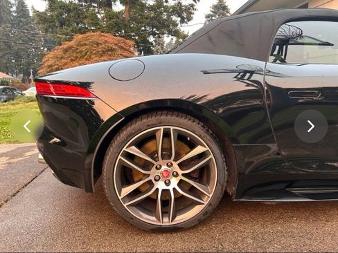 Used 2017 Jaguar F-TYPE R AWD/4WD image 7