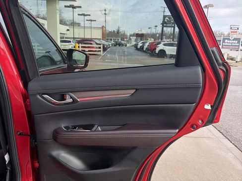 New 2025 MAZDA CX-5 Signature image 11