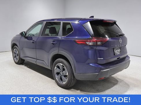 Used 2024 Nissan Rogue SV AWD/4WD image 4