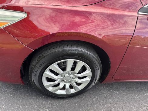 Used 2016 Toyota Camry LE FWD image 21