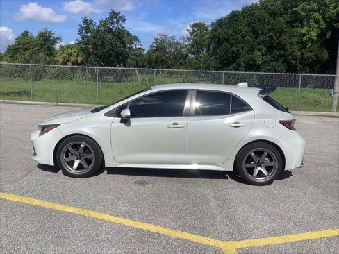 Used 2019 Toyota Corolla XSE FWD image 7