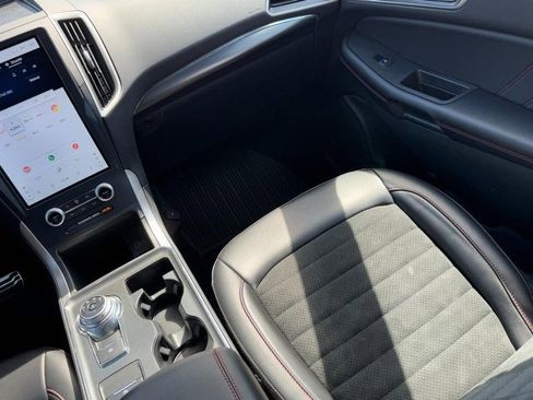 Used 2023 Ford Edge ST-Line AWD/4WD image 15