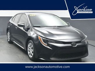 Used 2022 Toyota Corolla LE video 1