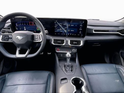 Used 2025 Ford Mustang GT Premium image 15