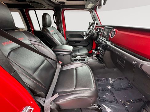 Used 2019 Jeep Wrangler Unlimited Rubicon AWD/4WD image 27