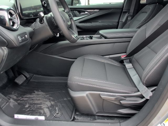 New 2026 Chevrolet Blazer EV LT w/ Midnight/Sport Edition FWD image 11