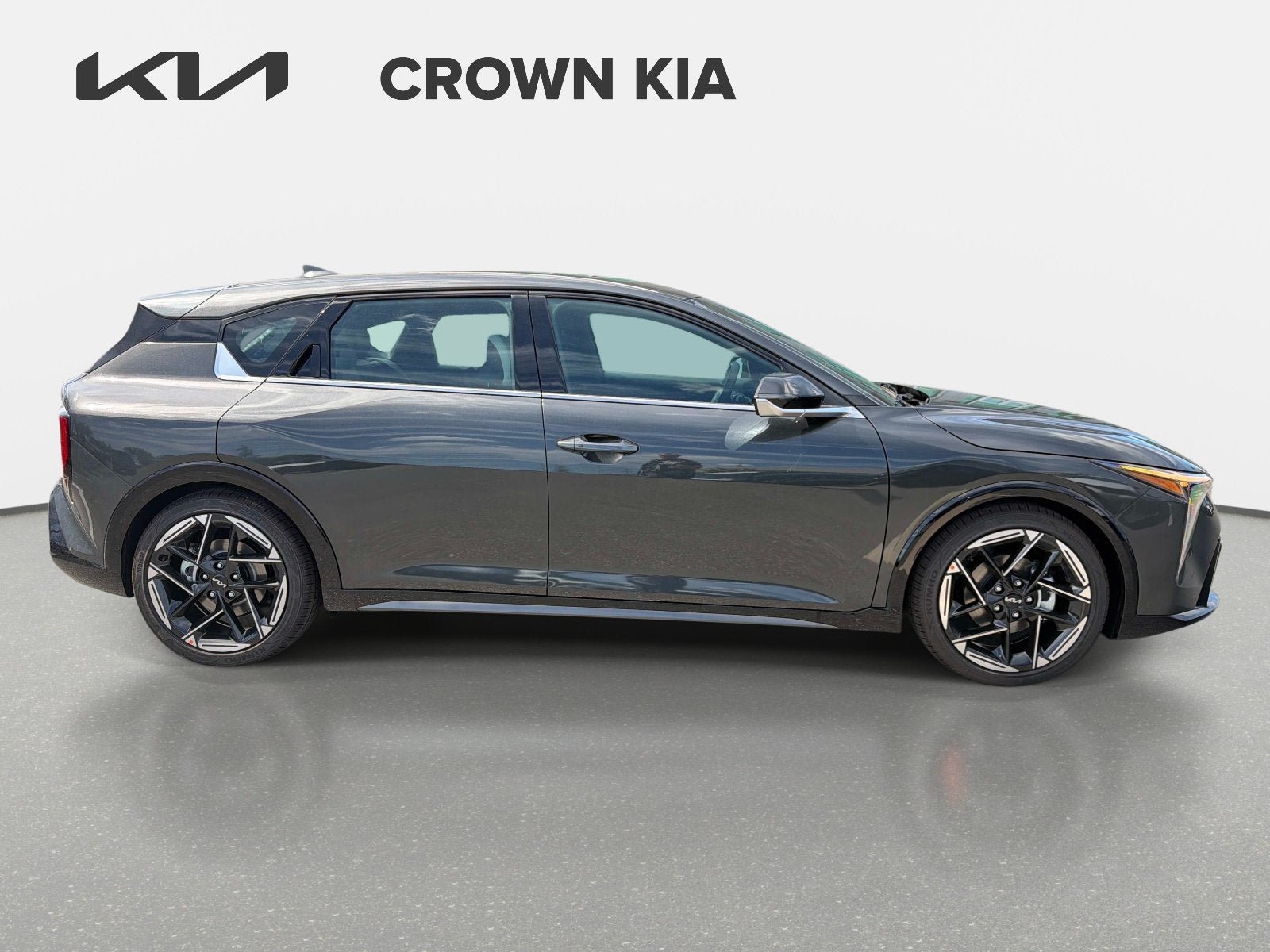 New 2026 Kia K4 GT-Line FWD image 4