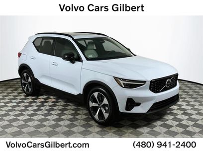 Used 2026 Volvo XC40 B5 Plus w/ Protection Package Premier