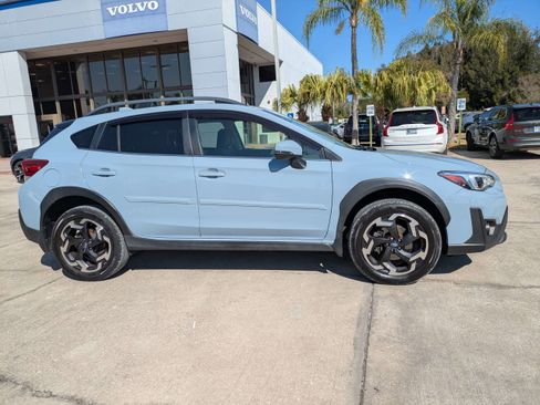 Certified 2022 Subaru Crosstrek 2.5i Limited w/ Moonroof Package 1 image 3