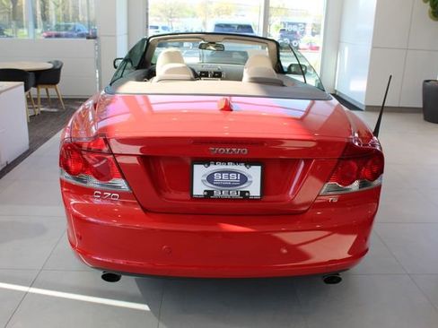 Used 2007 Volvo C70 T5 FWD image 3