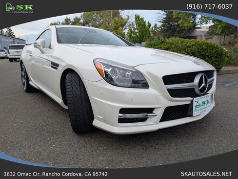 Used 2015 Mercedes-Benz SLK 250 image 5