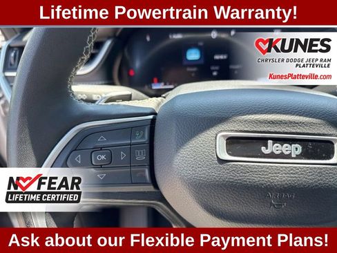 Used 2024 Jeep Grand Cherokee Altitude AWD/4WD image 23