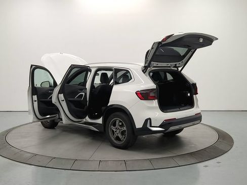 Used 2024 BMW X1 xDrive28i w/ Convenience Package AWD/4WD image 14