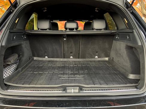 Used 2017 Mercedes-Benz GLC 300 4MATIC image 32