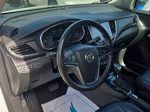 Used 2018 Buick Encore Essence FWD image 11