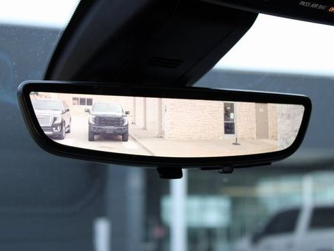 Used 2021 GMC Sierra 1500 AT4 w/ AT4 Premium Package image 29