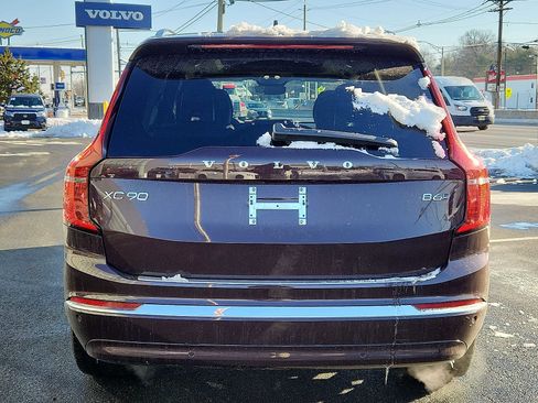 Used 2025 Volvo XC90 B6 Ultra w/ Protection Package Premier image 5