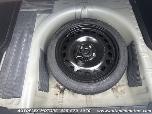 Used 2018 Chevrolet Sonic Premier image 11