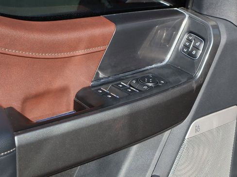 Used 2023 Ford F150 Lariat w/ Max Trailer Tow Package image 21