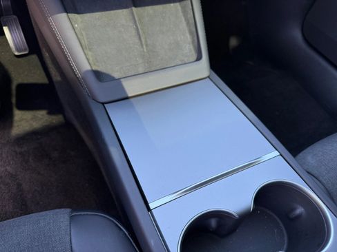 Used 2026 Tesla Model 3 RWD image 18