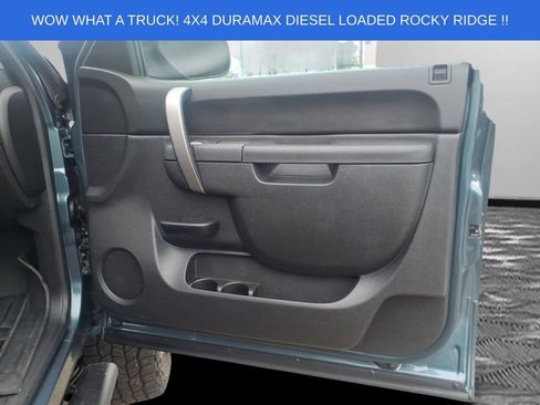 Used 2014 Chevrolet Silverado 2500 LT w/ Interior Plus Package image 9