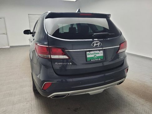 Used 2018 Hyundai Santa Fe SE w/ Cargo Package image 6
