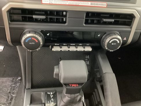 Used 2026 Toyota Tacoma TRD Sport AWD/4WD image 20