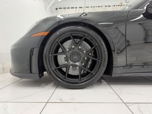 New 2026 Porsche 911 GT3 image 16