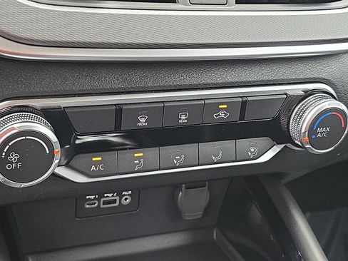 Certified 2025 Nissan Altima 2.5 SR FWD image 22