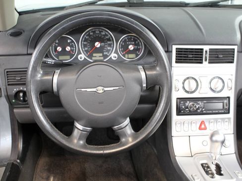 Used 2005 Chrysler Crossfire SRT-6 RWD image 13