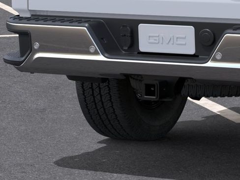New 2026 GMC Sierra 2500 SLT w/ SLT Premium Package AWD/4WD image 14
