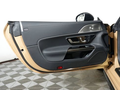 Used 2025 Mercedes-Benz AMG GT 55 image 30