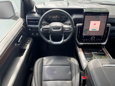 New 2026 GMC Yukon XL Denali w/ Sun & Power Step Package AWD/4WD image 21