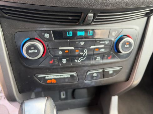 Used 2018 Ford Escape SEL FWD image 22