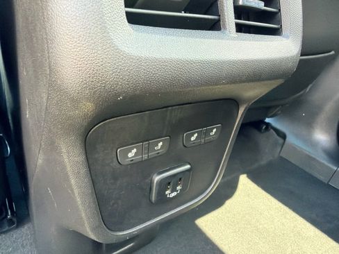 Used 2018 GMC Terrain Denali w/ Advanced Safety Package AWD/4WD image 21